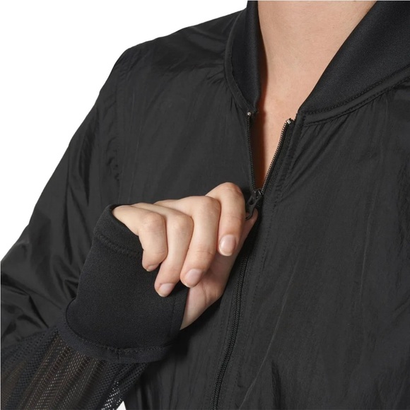 Adidas by Stella McCartney lightweight windbreaker in black, small - Picture 8 of 16